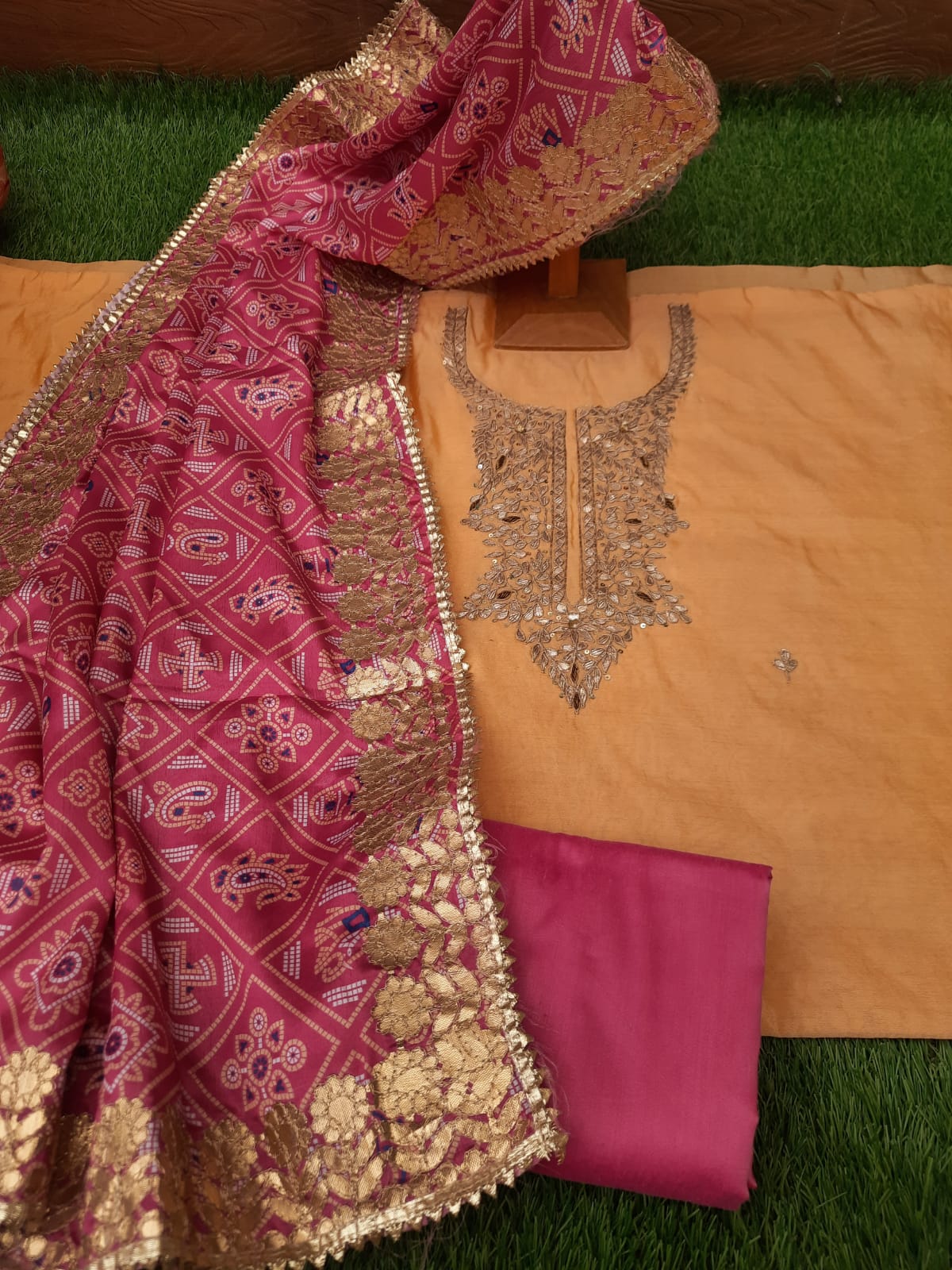 Magenta Gotta Patti Silk Dupatta main image 1