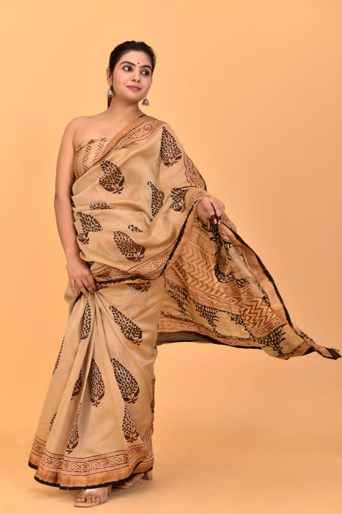Beige color Maheshwari silk saree