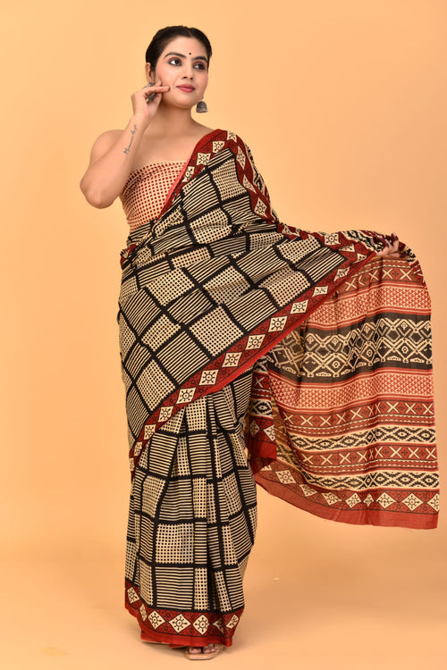 Geometric color Mulmul cotton saree