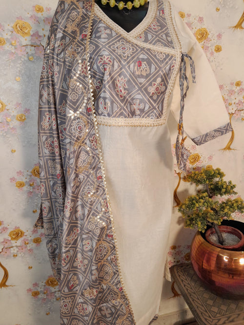 DESIGNER PERAL WHITE HANCLOOM CHANDERI SUIT