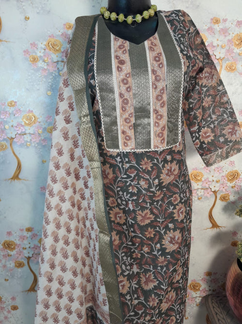 BLACK COLOR MAHESHWARI SILK SUIT