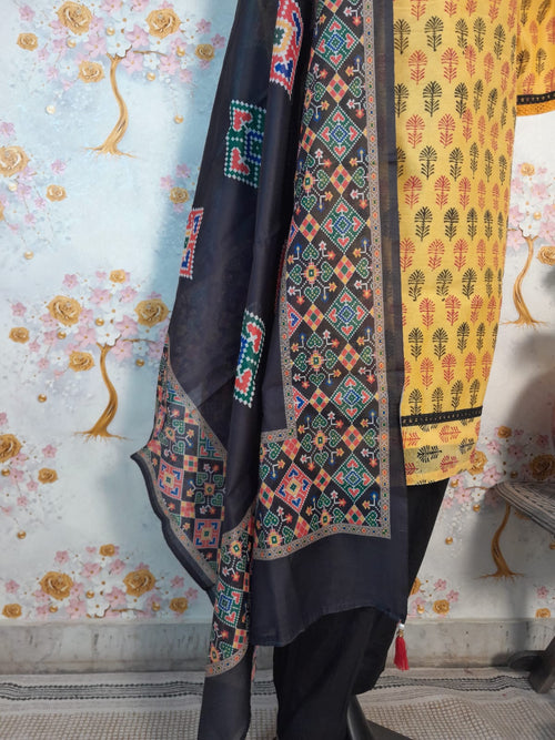 MANGO YELLOW HANDLOOM SILK DITAL PRINT SUIT