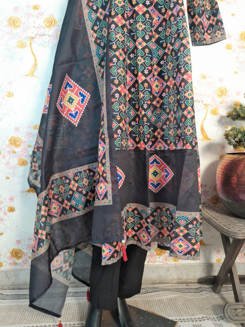 Black Color Patola Print Soft Silk Kali Kurta with Pant