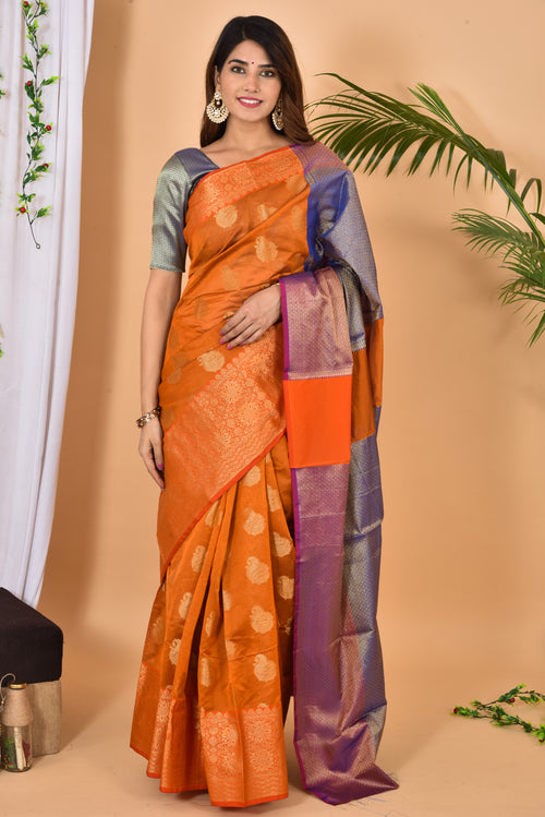 Beautiful Banarasi Zari Weaving Saree With Blouse