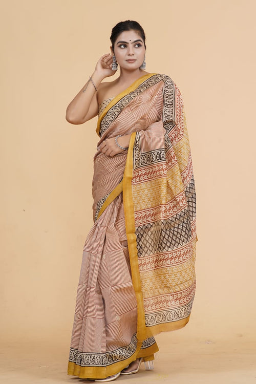 Geometric print  Maheshwari silk Saree - Aaditri fab