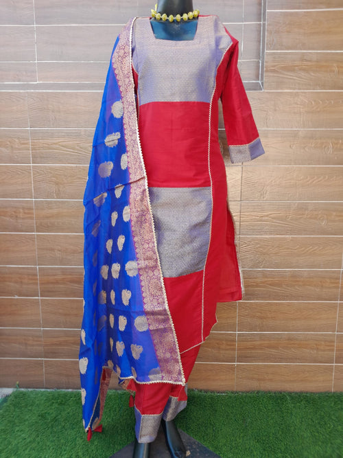 Red Color Handloom Silk  with Royal Blue Color Banarsi Dupatta