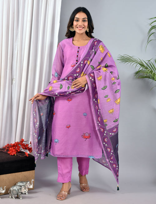 Beautiful Lavender  color Digital Print Soft Silk Suit