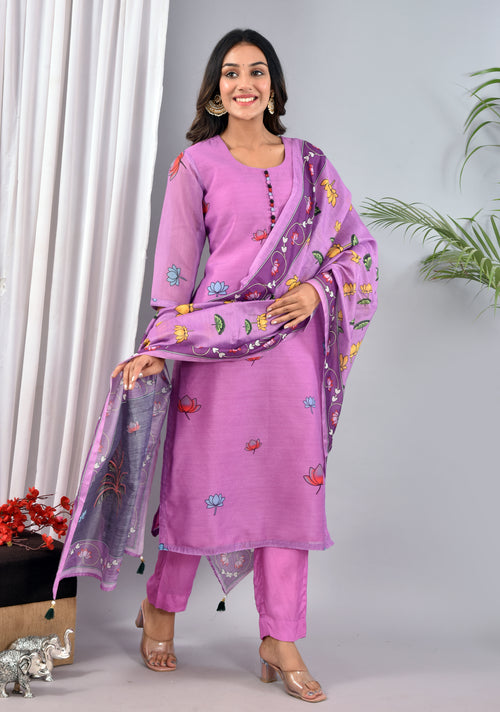 Beautiful Lavender  color Digital Print Soft Silk Suit